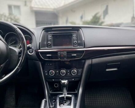 Сірий Мазда 6, об'ємом двигуна 2.19 л та пробігом 209 тис. км за 11000 $, фото 13 на Automoto.ua