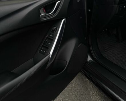 Серый Мазда 6, объемом двигателя 2 л и пробегом 170 тыс. км за 11999 $, фото 9 на Automoto.ua