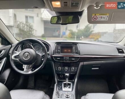 Сірий Мазда 6, об'ємом двигуна 2.19 л та пробігом 209 тис. км за 11000 $, фото 22 на Automoto.ua