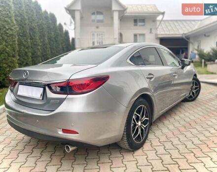 Сірий Мазда 6, об'ємом двигуна 2.19 л та пробігом 209 тис. км за 11000 $, фото 35 на Automoto.ua