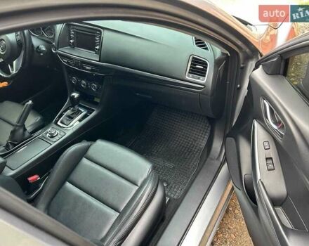 Сірий Мазда 6, об'ємом двигуна 2.5 л та пробігом 250 тис. км за 10950 $, фото 8 на Automoto.ua
