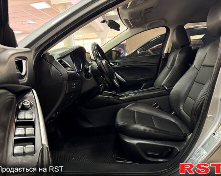 Серый Мазда 6, объемом двигателя 2.5 л и пробегом 175 тыс. км за 12500 $, фото 7 на Automoto.ua