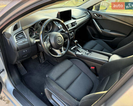 Серый Мазда 6, объемом двигателя 2.49 л и пробегом 160 тыс. км за 11000 $, фото 9 на Automoto.ua