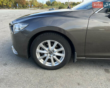 Серый Мазда 6, объемом двигателя 2 л и пробегом 160 тыс. км за 13500 $, фото 3 на Automoto.ua