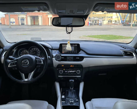 Серый Мазда 6, объемом двигателя 2.49 л и пробегом 97 тыс. км за 14500 $, фото 13 на Automoto.ua