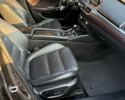 Серый Мазда 6, объемом двигателя 2.19 л и пробегом 167 тыс. км за 14499 $, фото 9 на Automoto.ua