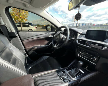 Сірий Мазда 6, об'ємом двигуна 2.19 л та пробігом 212 тис. км за 15000 $, фото 13 на Automoto.ua