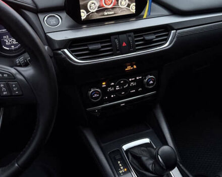 Мазда 6 2016 у Дніпро (Дніпропетровську) на Automoto.ua Сірий Мазда 6, об'ємом двигуна 2.49 л та пробігом 155 тис. км за 14000 $, фото 7 на Automoto.ua