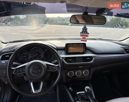 Сірий Мазда 6, об'ємом двигуна 2.49 л та пробігом 150 тис. км за 14000 $, фото 12 на Automoto.ua