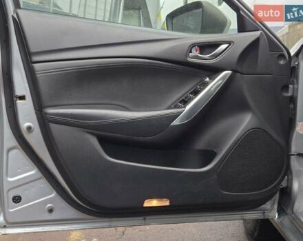 Серый Мазда 6, объемом двигателя 2.5 л и пробегом 172 тыс. км за 13500 $, фото 25 на Automoto.ua