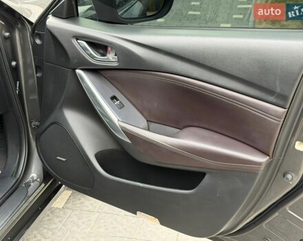 Сірий Мазда 6, об'ємом двигуна 2.2 л та пробігом 219 тис. км за 14500 $, фото 35 на Automoto.ua