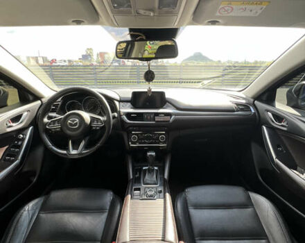 Сірий Мазда 6, об'ємом двигуна 2.19 л та пробігом 212 тис. км за 15000 $, фото 14 на Automoto.ua