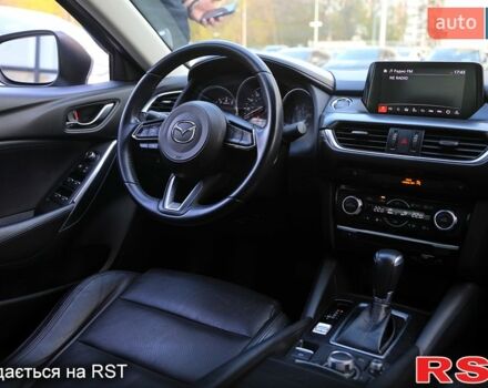 Серый Мазда 6, объемом двигателя 2.5 л и пробегом 113 тыс. км за 15000 $, фото 5 на Automoto.ua