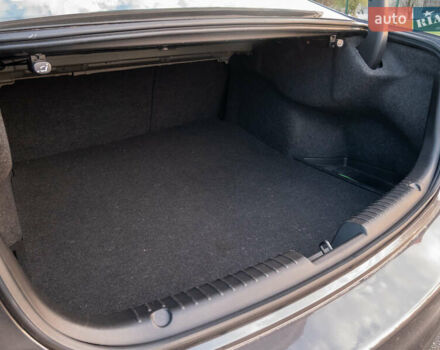 Серый Мазда 6, объемом двигателя 2.49 л и пробегом 141 тыс. км за 16300 $, фото 8 на Automoto.ua