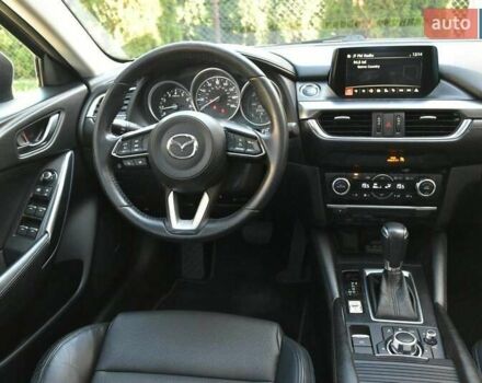 Серый Мазда 6, объемом двигателя 2.49 л и пробегом 205 тыс. км за 16600 $, фото 7 на Automoto.ua