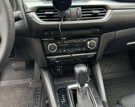 Сірий Мазда 6, об'ємом двигуна 2 л та пробігом 171 тис. км за 16000 $, фото 9 на Automoto.ua