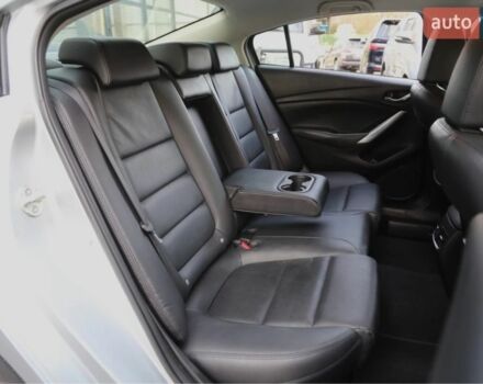 Серый Мазда 6, объемом двигателя 2.5 л и пробегом 114 тыс. км за 15000 $, фото 5 на Automoto.ua