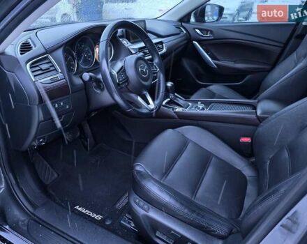 Серый Мазда 6, объемом двигателя 2.5 л и пробегом 72 тыс. км за 16800 $, фото 10 на Automoto.ua