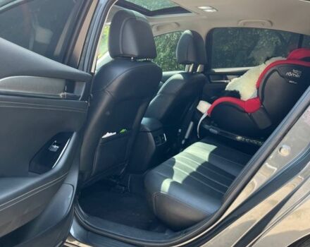 Серый Мазда 6, объемом двигателя 2.5 л и пробегом 80 тыс. км за 17700 $, фото 5 на Automoto.ua