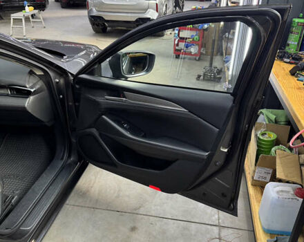 Сірий Мазда 6, об'ємом двигуна 2 л та пробігом 130 тис. км за 16900 $, фото 24 на Automoto.ua