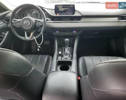 Серый Мазда 6, объемом двигателя 2.49 л и пробегом 70 тыс. км за 2800 $, фото 7 на Automoto.ua