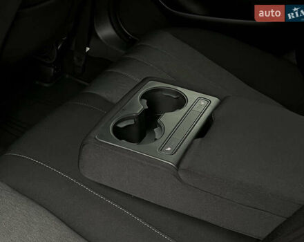 Сірий Мазда 6, об'ємом двигуна 2 л та пробігом 92 тис. км за 19600 $, фото 19 на Automoto.ua