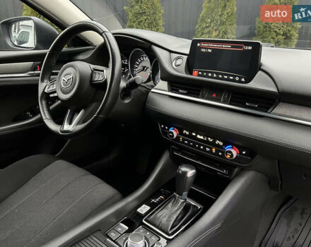 Серый Мазда 6, объемом двигателя 2 л и пробегом 92 тыс. км за 19600 $, фото 26 на Automoto.ua