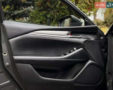 Сірий Мазда 6, об'ємом двигуна 2 л та пробігом 92 тис. км за 20800 $, фото 17 на Automoto.ua