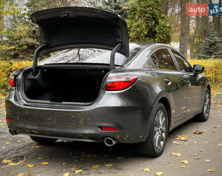 Сірий Мазда 6, об'ємом двигуна 2 л та пробігом 92 тис. км за 20800 $, фото 14 на Automoto.ua