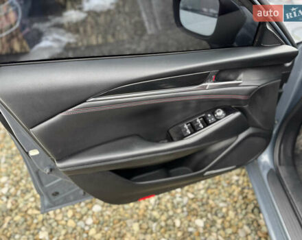 Серый Мазда 6, объемом двигателя 2.49 л и пробегом 99 тыс. км за 19999 $, фото 16 на Automoto.ua