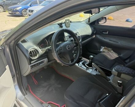 Сірий Мазда 6, об'ємом двигуна 2 л та пробігом 230 тис. км за 3510 $, фото 6 на Automoto.ua