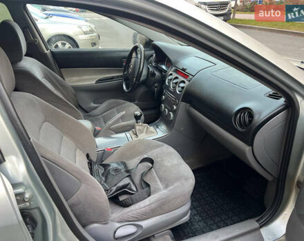 Сірий Мазда 6, об'ємом двигуна 1.99 л та пробігом 360 тис. км за 2900 $, фото 6 на Automoto.ua