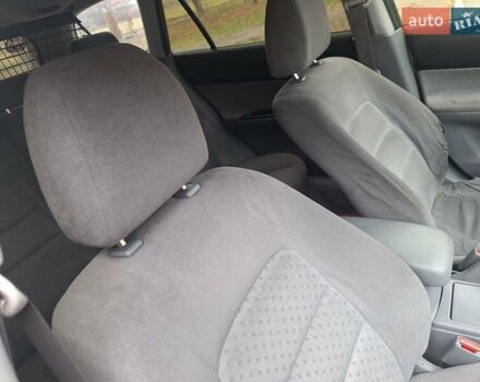 Серый Мазда 6, объемом двигателя 2 л и пробегом 441 тыс. км за 2900 $, фото 27 на Automoto.ua