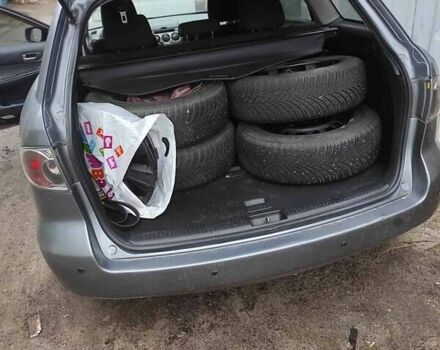 Серый Мазда 6, объемом двигателя 2.3 л и пробегом 335 тыс. км за 3700 $, фото 2 на Automoto.ua