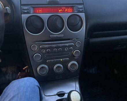 Сірий Мазда 6, об'ємом двигуна 2 л та пробігом 257 тис. км за 3950 $, фото 25 на Automoto.ua