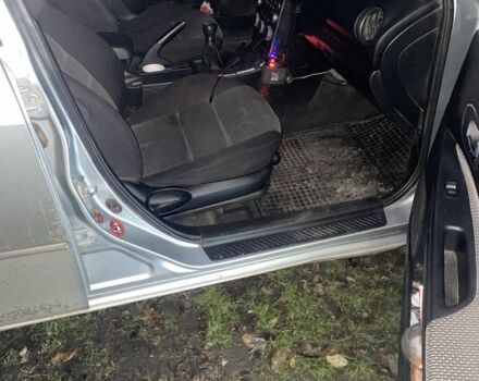 Серый Мазда 6, объемом двигателя 2 л и пробегом 300 тыс. км за 2000 $, фото 8 на Automoto.ua