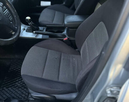 Сірий Мазда 6, об'ємом двигуна 2 л та пробігом 257 тис. км за 3950 $, фото 19 на Automoto.ua