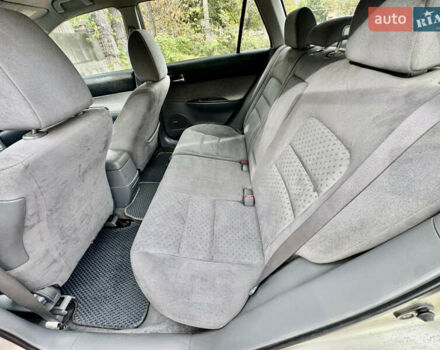 Серый Мазда 6, объемом двигателя 2 л и пробегом 321 тыс. км за 2700 $, фото 13 на Automoto.ua