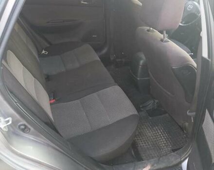 Серый Мазда 6, объемом двигателя 2 л и пробегом 336 тыс. км за 3600 $, фото 2 на Automoto.ua