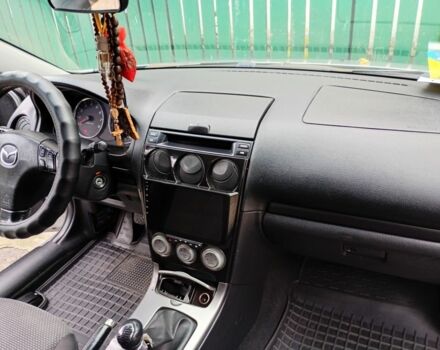 Сірий Мазда 6, об'ємом двигуна 2 л та пробігом 353 тис. км за 4500 $, фото 4 на Automoto.ua