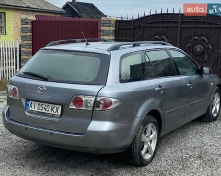 Серый Мазда 6, объемом двигателя 2 л и пробегом 400 тыс. км за 3300 $, фото 2 на Automoto.ua