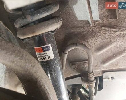 Серый Мазда 6, объемом двигателя 2 л и пробегом 309 тыс. км за 3800 $, фото 13 на Automoto.ua