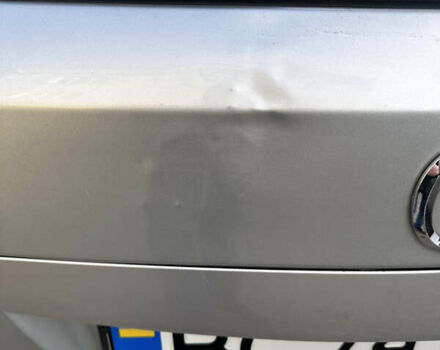 Сірий Мазда 6, об'ємом двигуна 2 л та пробігом 257 тис. км за 3950 $, фото 28 на Automoto.ua