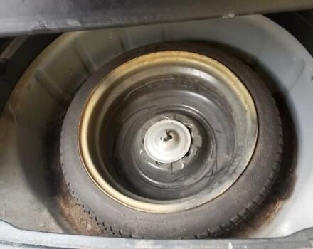 Серый Мазда 6, объемом двигателя 2 л и пробегом 357 тыс. км за 3600 $, фото 3 на Automoto.ua