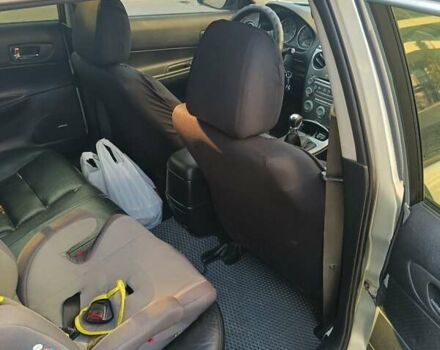 Серый Мазда 6, объемом двигателя 2 л и пробегом 195 тыс. км за 4000 $, фото 3 на Automoto.ua