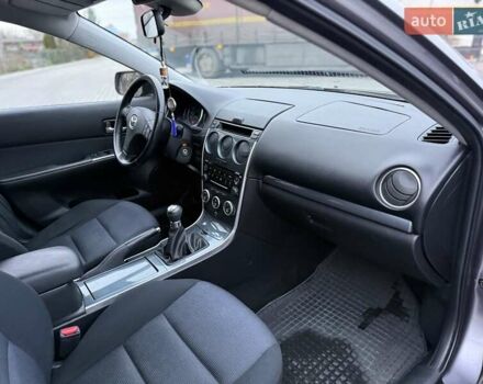 Сірий Мазда 6, об'ємом двигуна 2 л та пробігом 265 тис. км за 3777 $, фото 17 на Automoto.ua