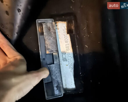 Серый Мазда 6, объемом двигателя 2 л и пробегом 248 тыс. км за 3950 $, фото 10 на Automoto.ua