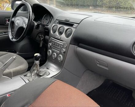 Сірий Мазда 6, об'ємом двигуна 2 л та пробігом 235 тис. км за 1250 $, фото 13 на Automoto.ua