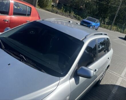 Серый Мазда 6, объемом двигателя 2 л и пробегом 300 тыс. км за 1650 $, фото 12 на Automoto.ua