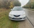 Сірий Мазда 6, об'ємом двигуна 2 л та пробігом 350 тис. км за 1750 $, фото 2 на Automoto.ua